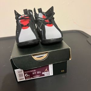 Brand new size 6c Jordan’s never worn new with box
